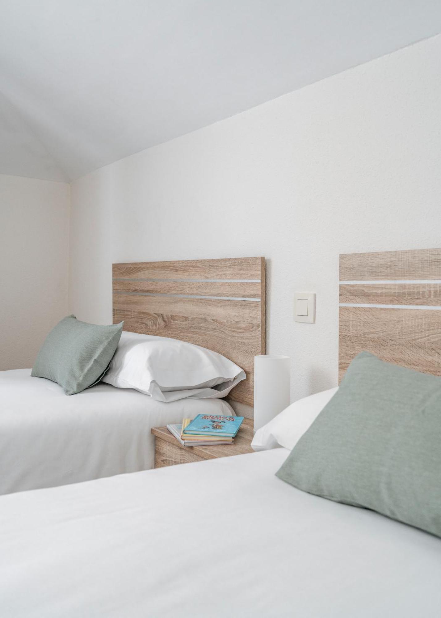 Apartamentos Alday Maliano Bagian luar foto